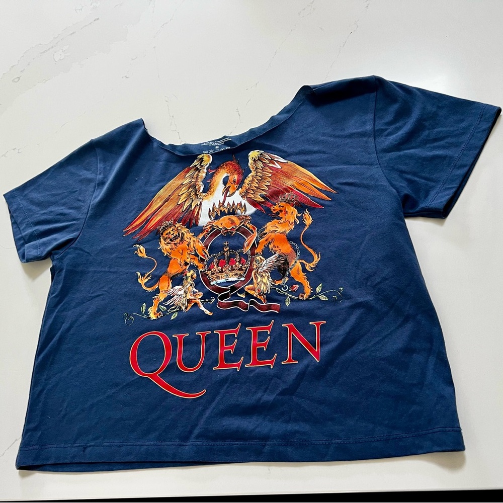 Queen women’s crop Blue Graphic T-Shirt